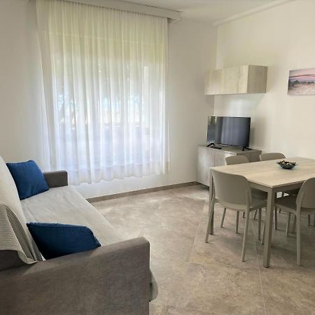 Blu Residence Lignano Sabbiadoro Bagian luar foto