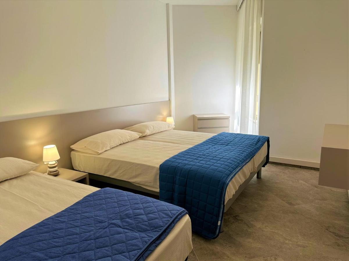 Blu Residence Lignano Sabbiadoro Bagian luar foto